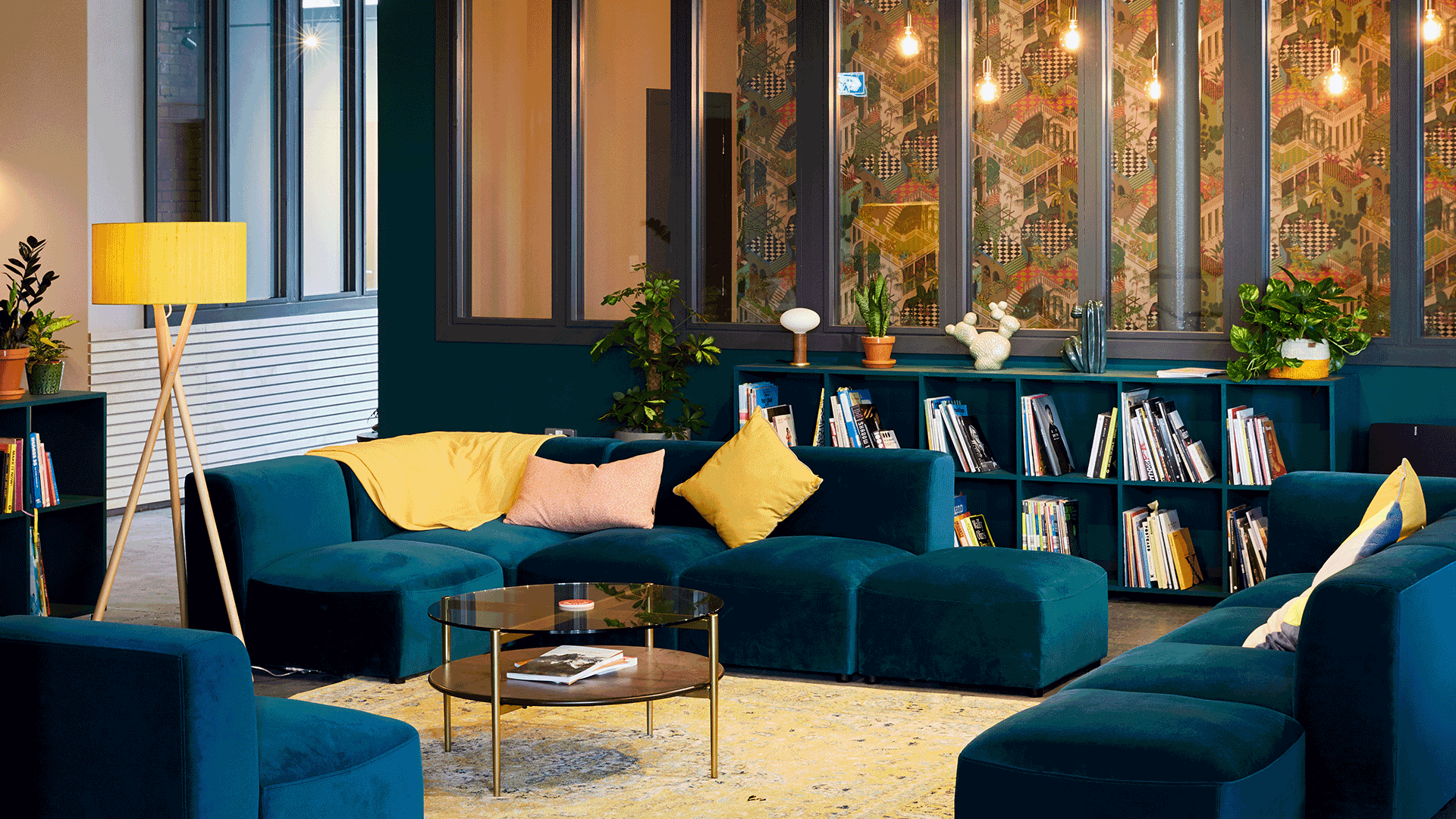 interior-lounge-cigar-factory-coworking-Southville-Bristol