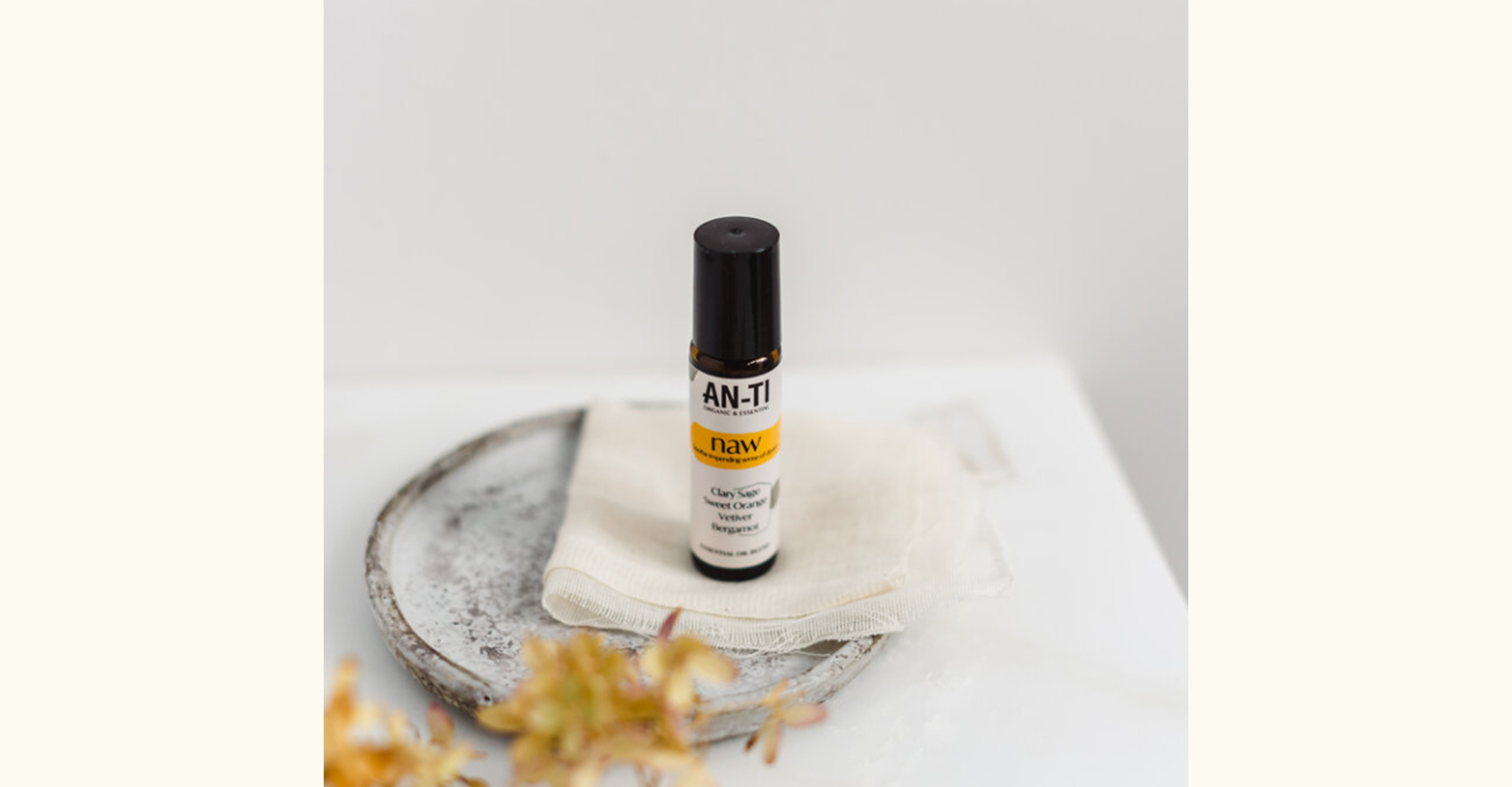 christmas-shop-gather-round-Bristol-coworking