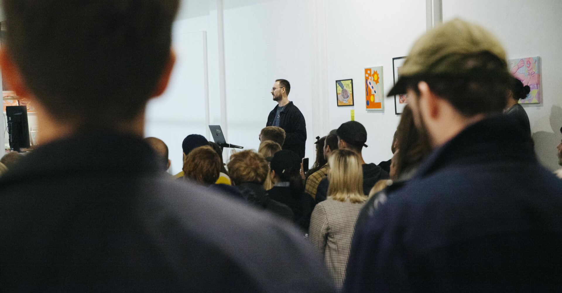 community-creative-coworking-spaces-Bristol-Gather-Round