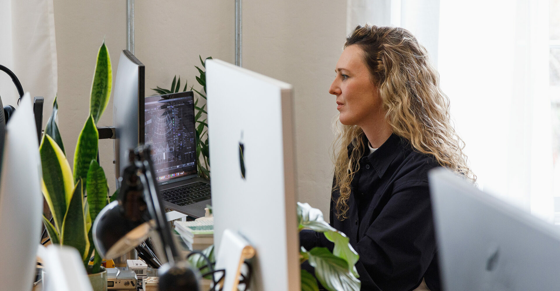 Hari-Milburn-creative-coworking-Bristol-Brunswick-Square-St-Pauls-gather-round