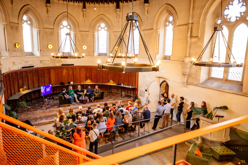 The_Great_Hall_Bath_Gather_Round