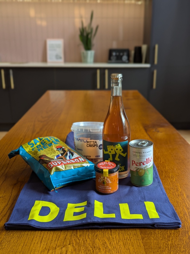 Delli_hamper_giveaway_flexi_plus
